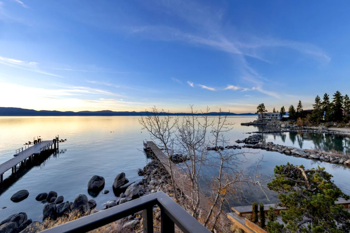 Lake Tahoe lakefront Home of the Stars Lx96 #143