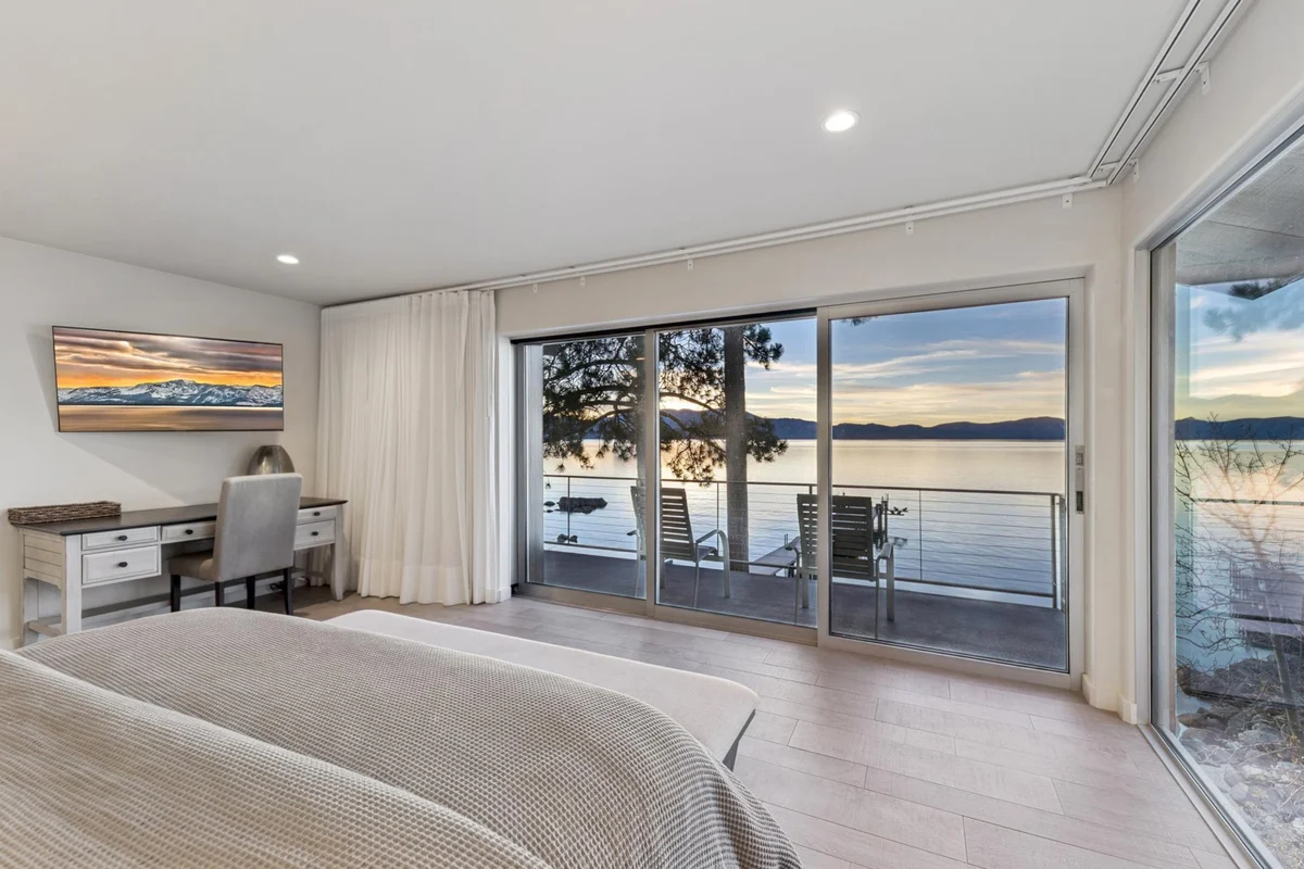 Lake Tahoe lakefront Home of the Stars Lx96 #130