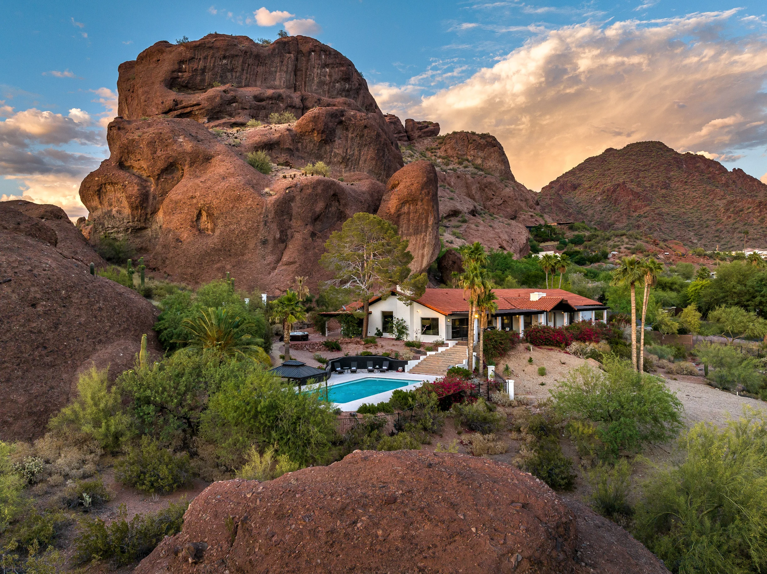 The Rock House #163