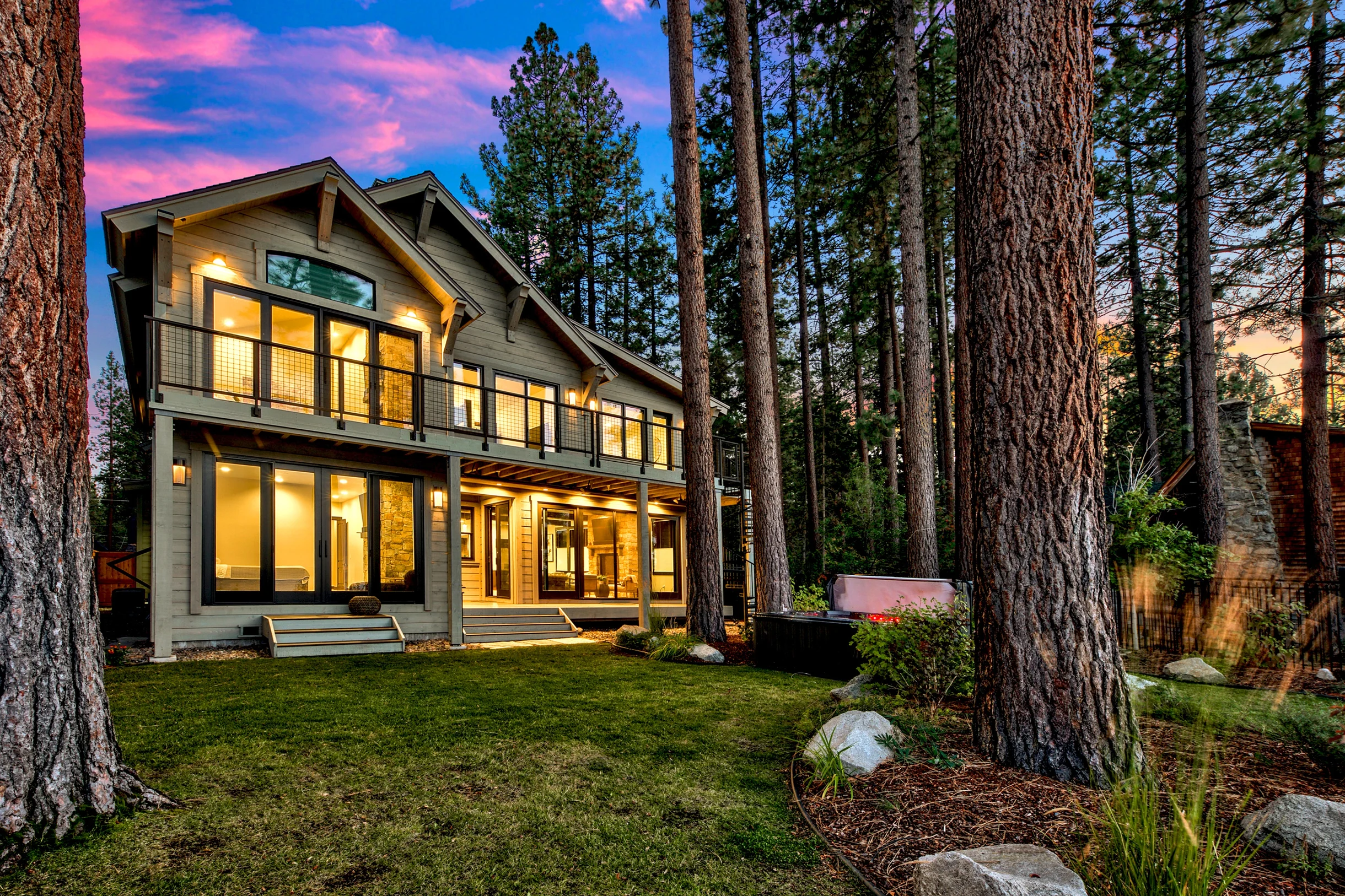 Lakefront South Lake Tahoe Luxury Villa LUXE03 #81