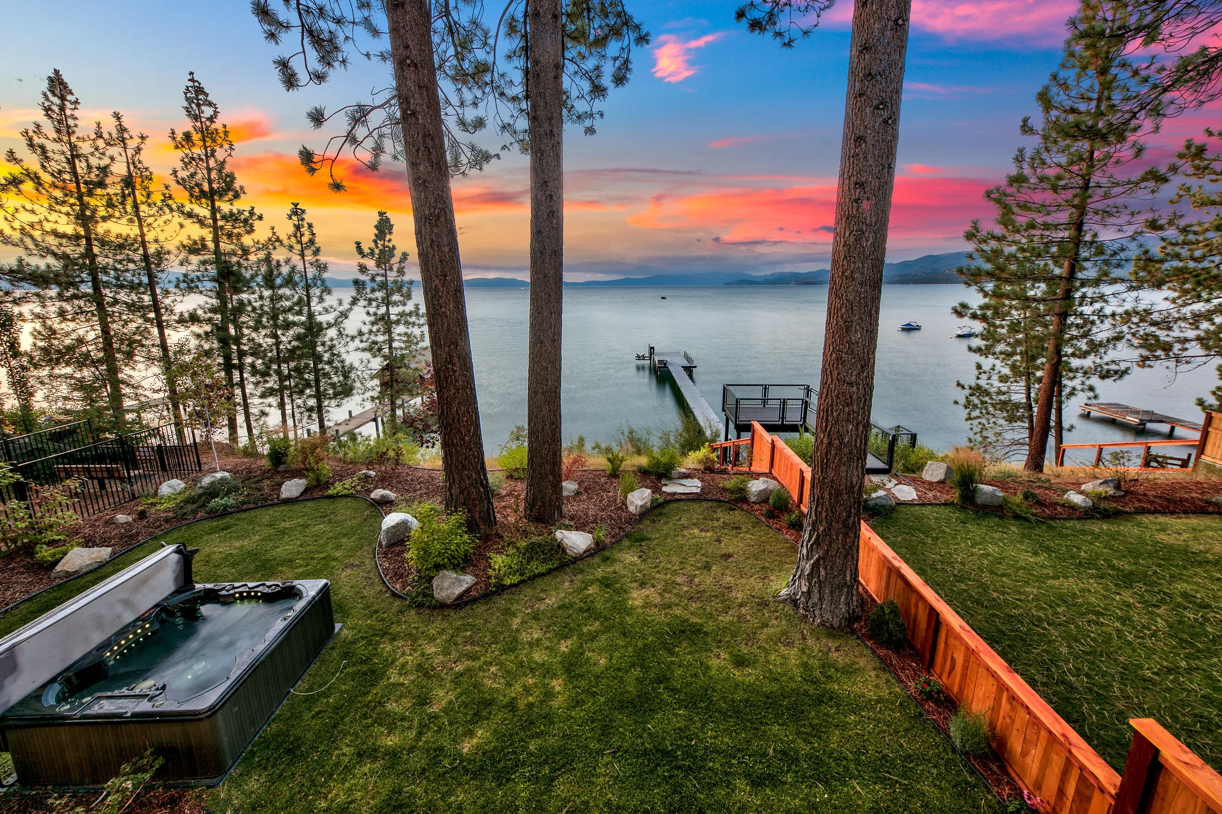 Lakefront South Lake Tahoe Luxury Villa LUXE03 #57