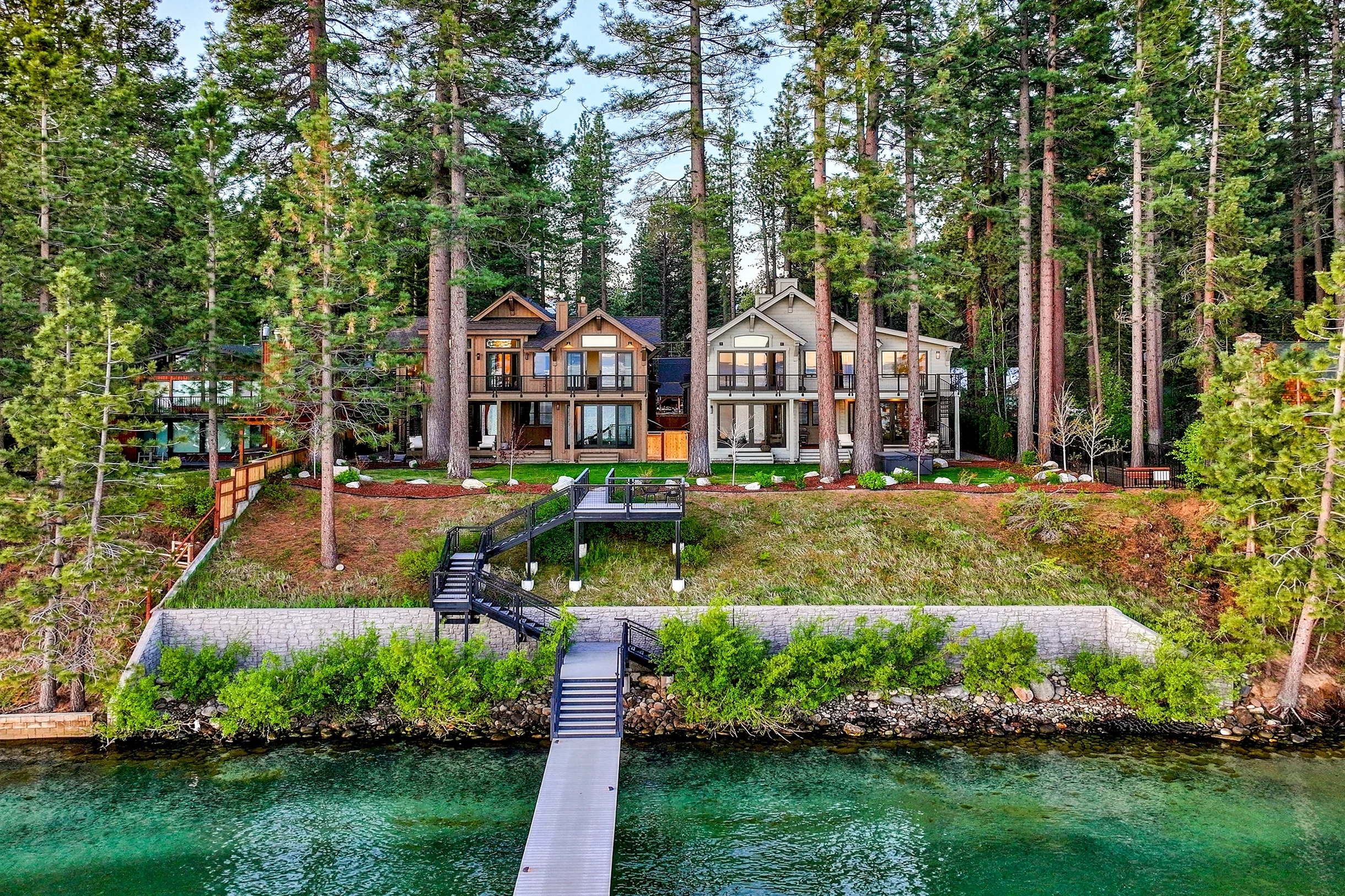 Lakefront South Lake Tahoe Luxury Villa LUXE03 #54