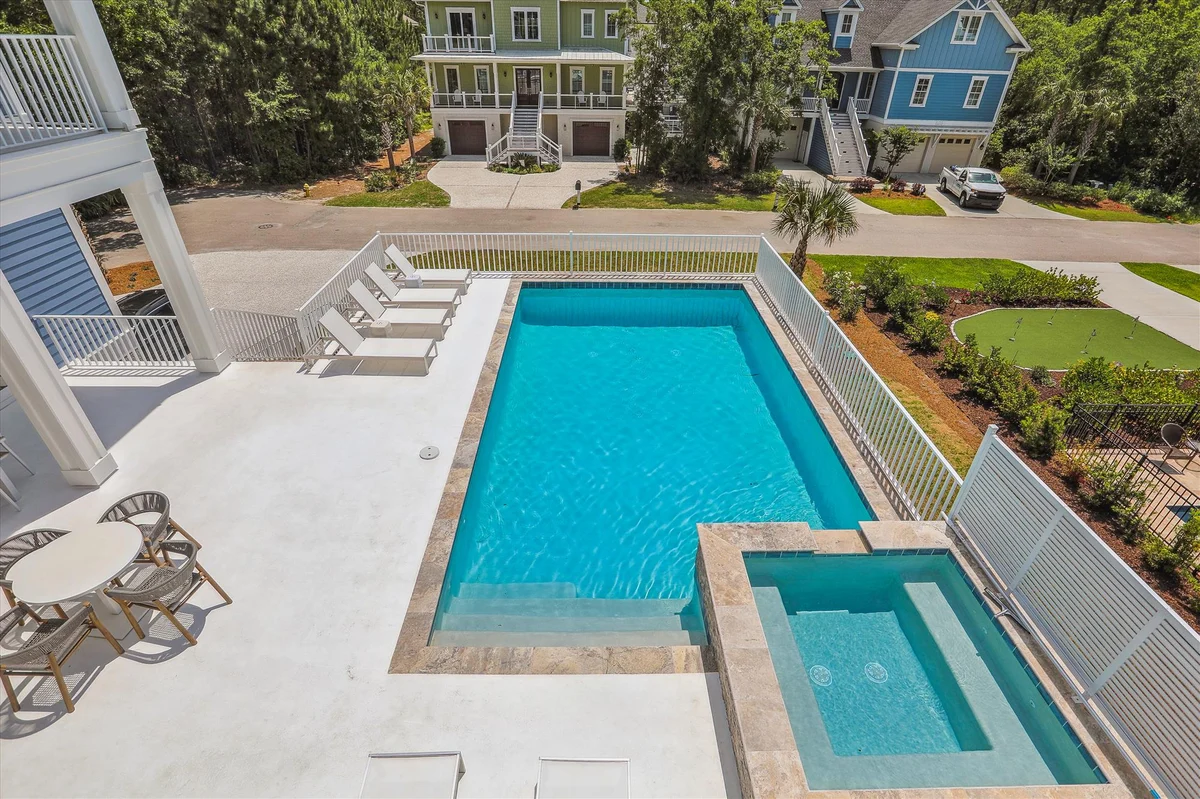 5 Shore Crest Lane #102