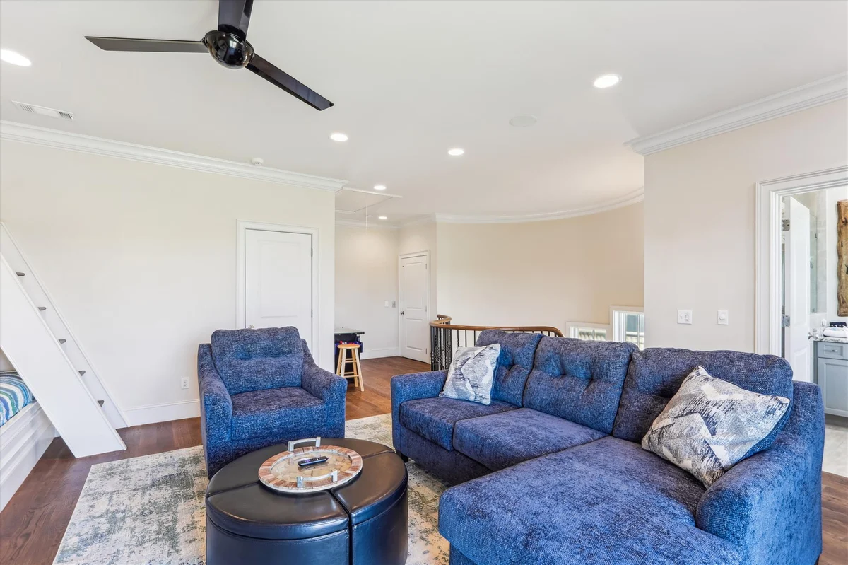 21 Singleton Beach Place #99