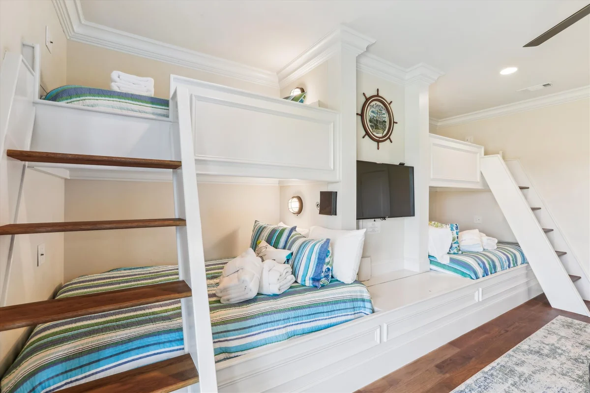 21 Singleton Beach Place #144