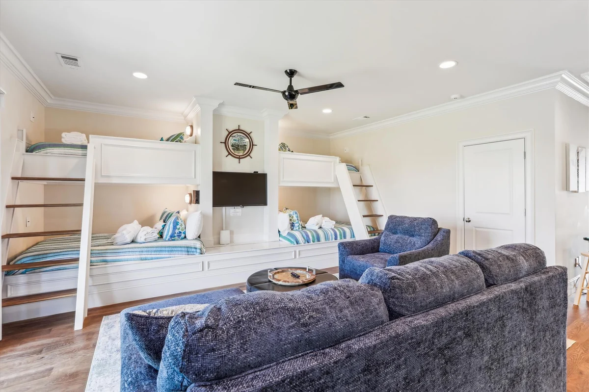 21 Singleton Beach Place #96