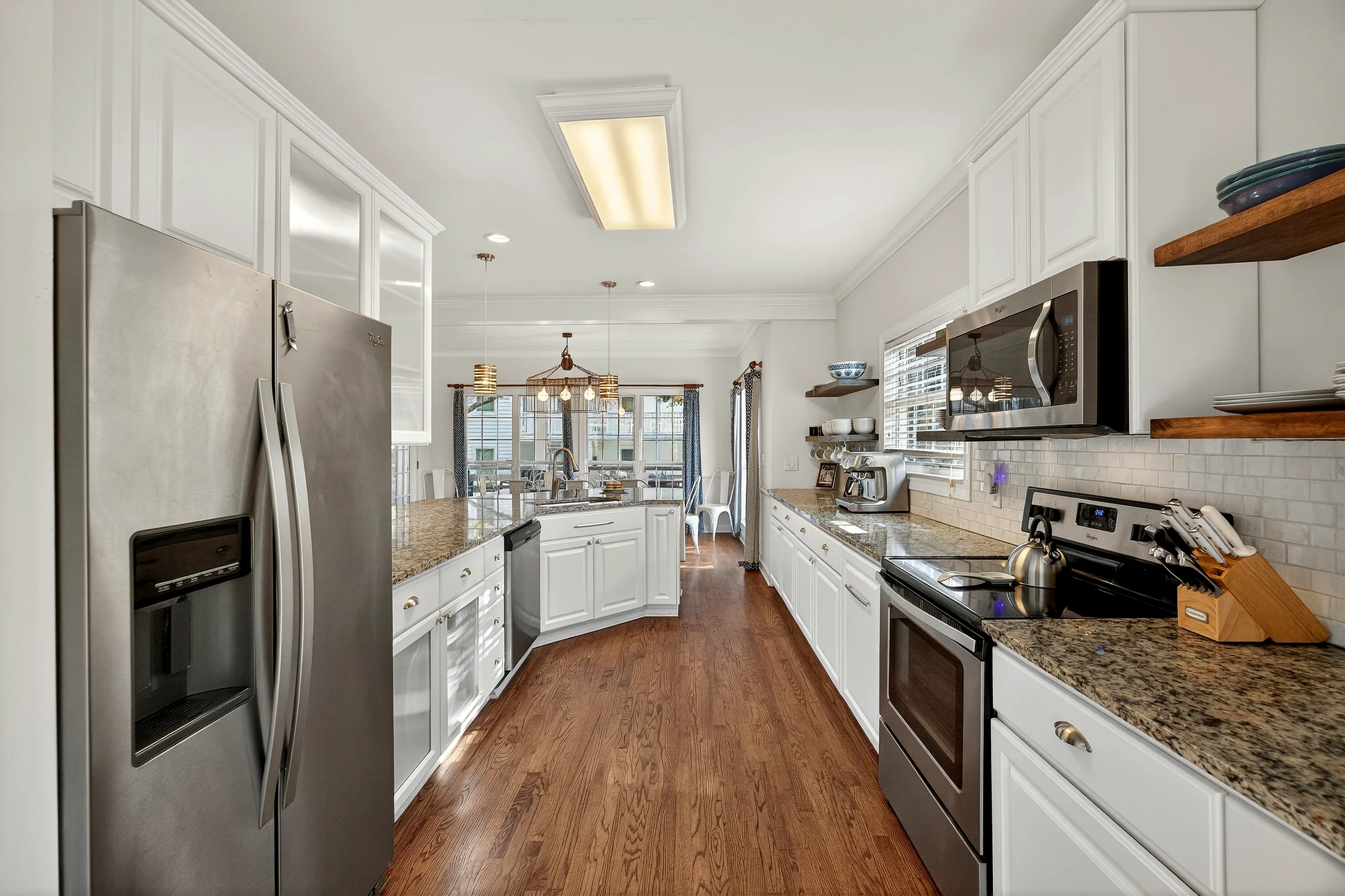 AV8-53: 8 53rd Avenue #50