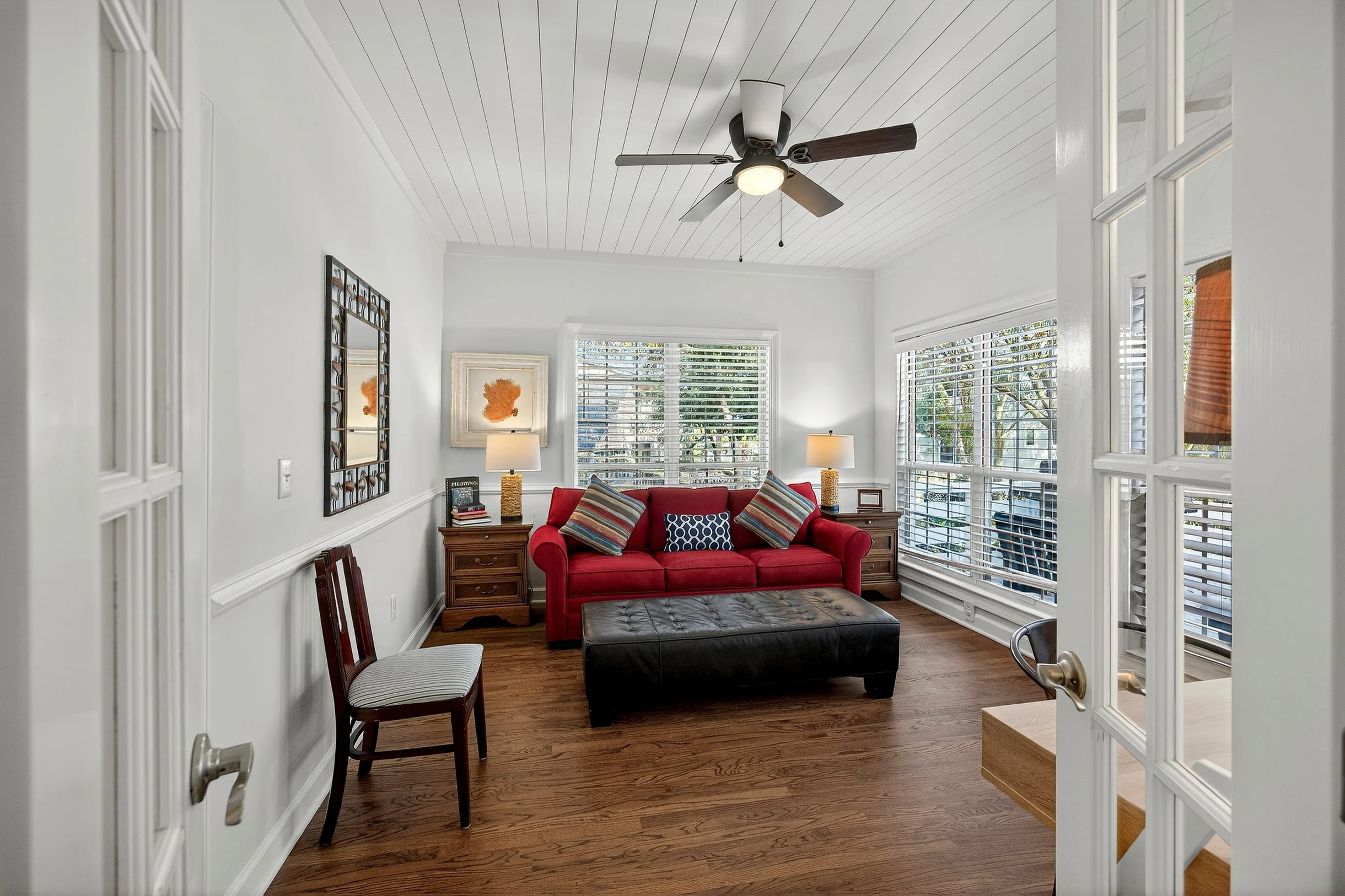 AV8-53: 8 53rd Avenue #84
