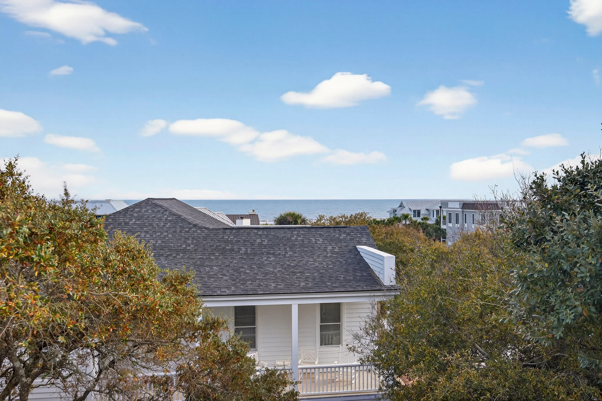 AV8-53: 8 53rd Avenue #56