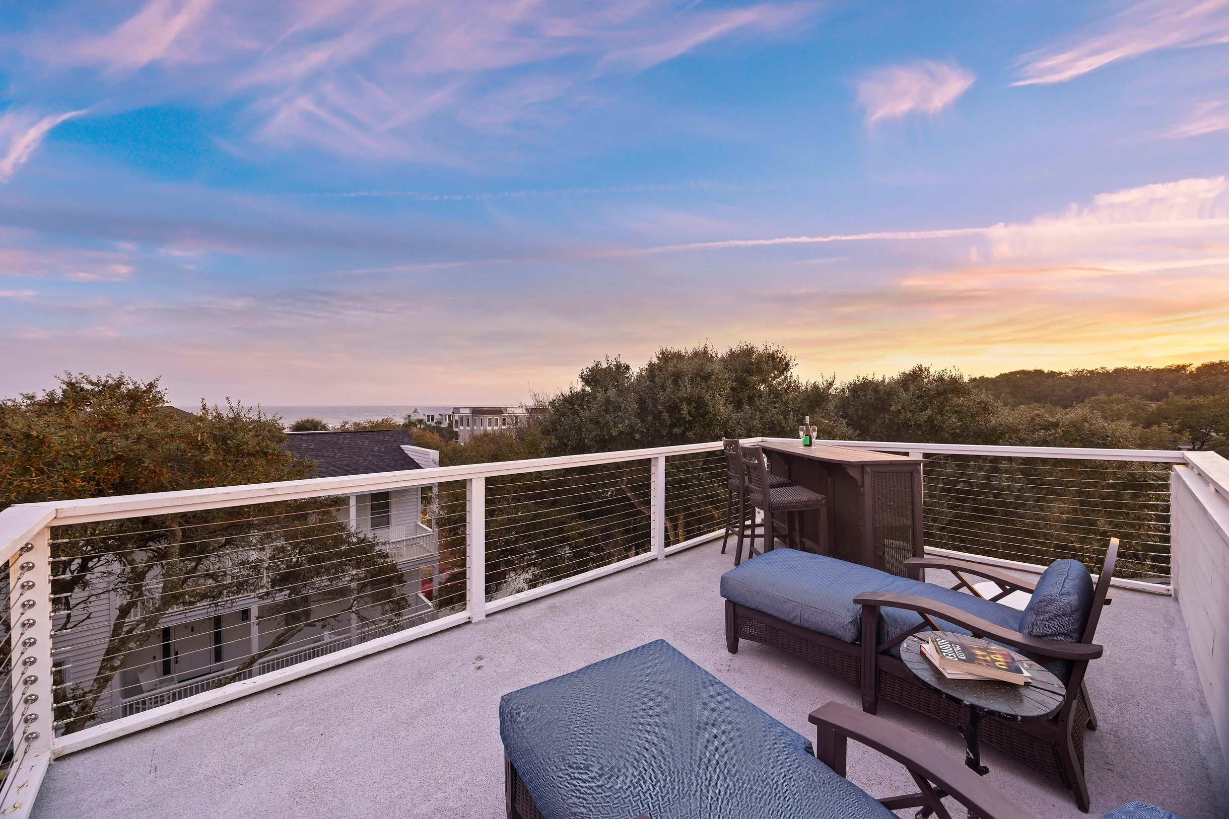 AV8-53: 8 53rd Avenue #65