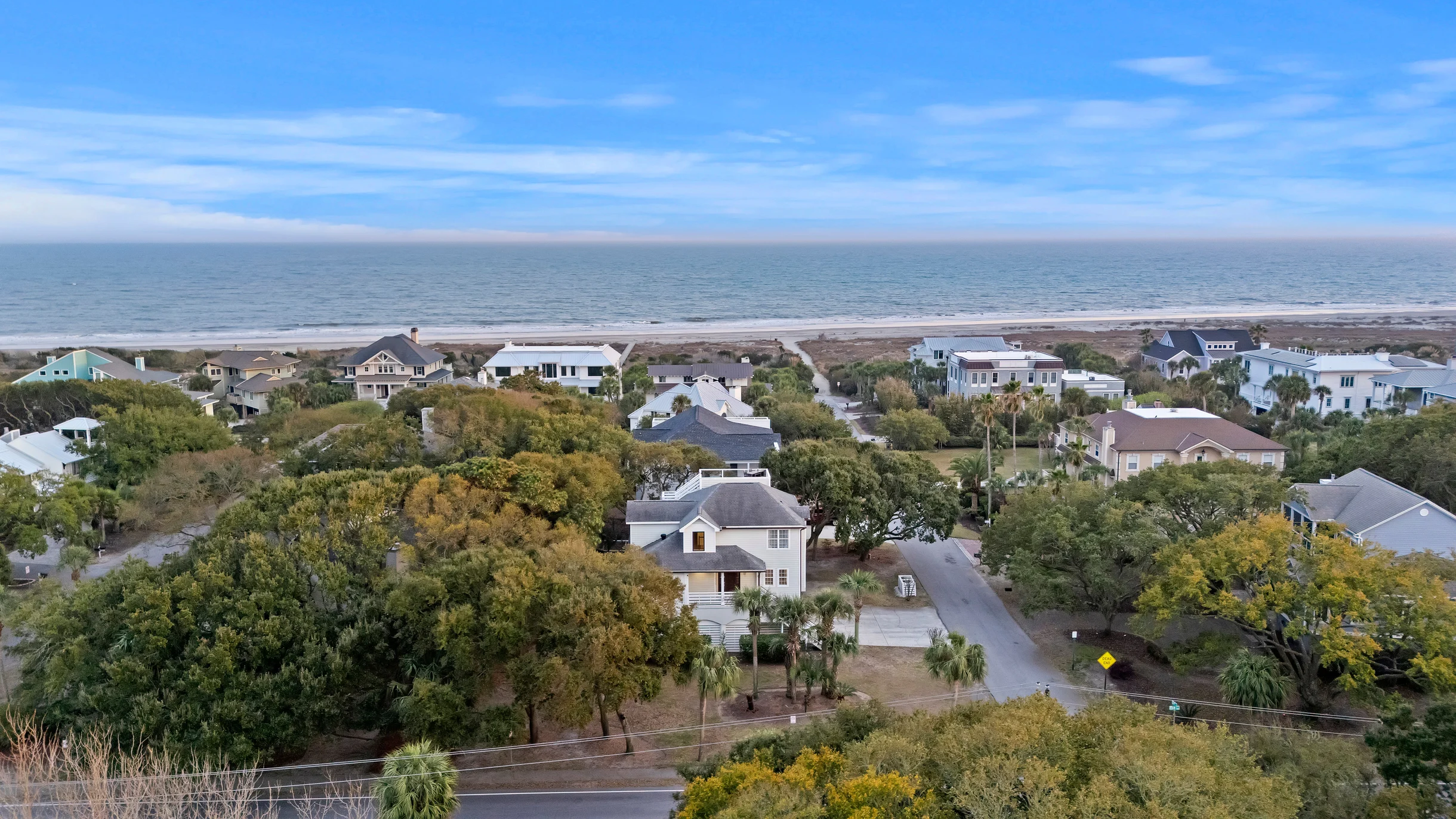 AV8-53: 8 53rd Avenue #62