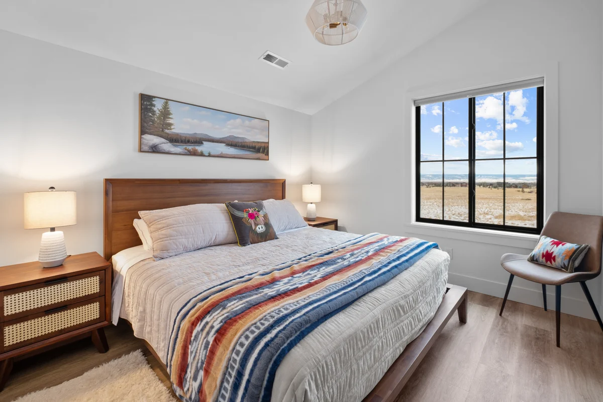 BEDROOM image 1