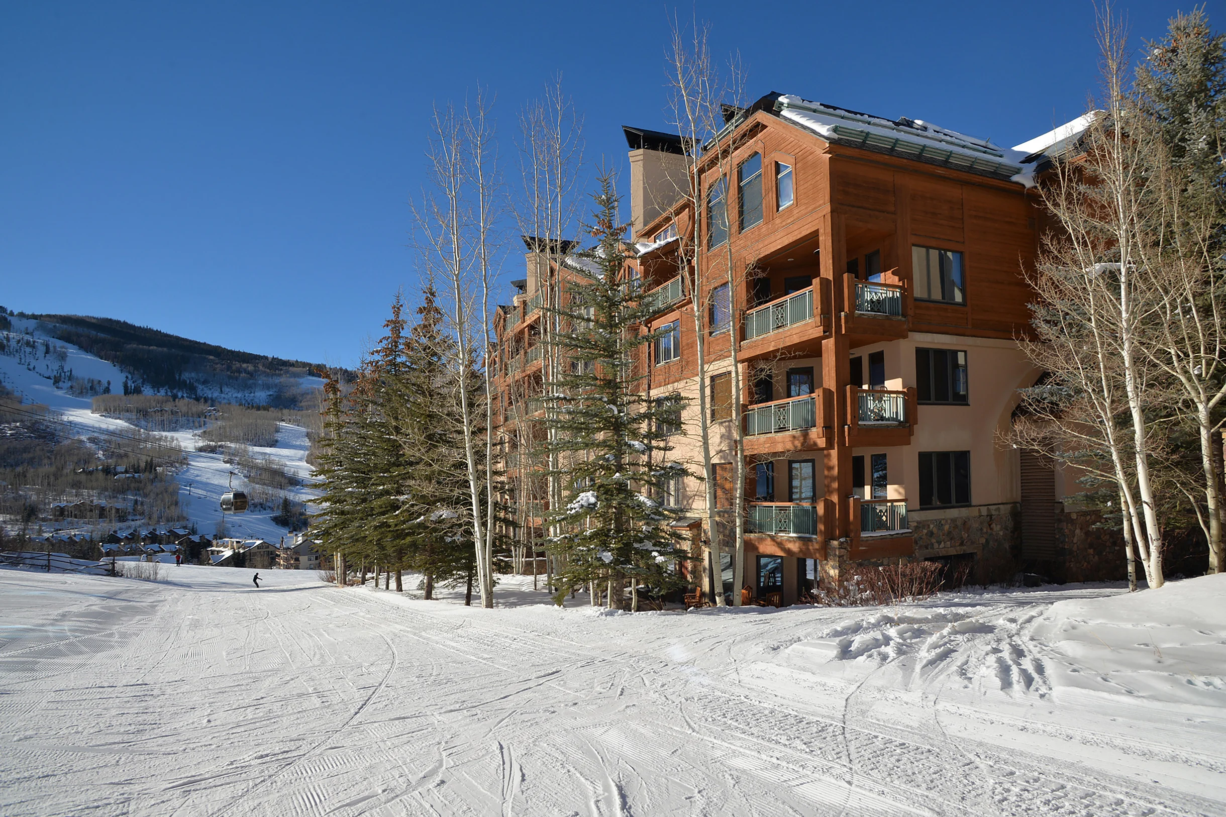 Highlands Slopeside #64