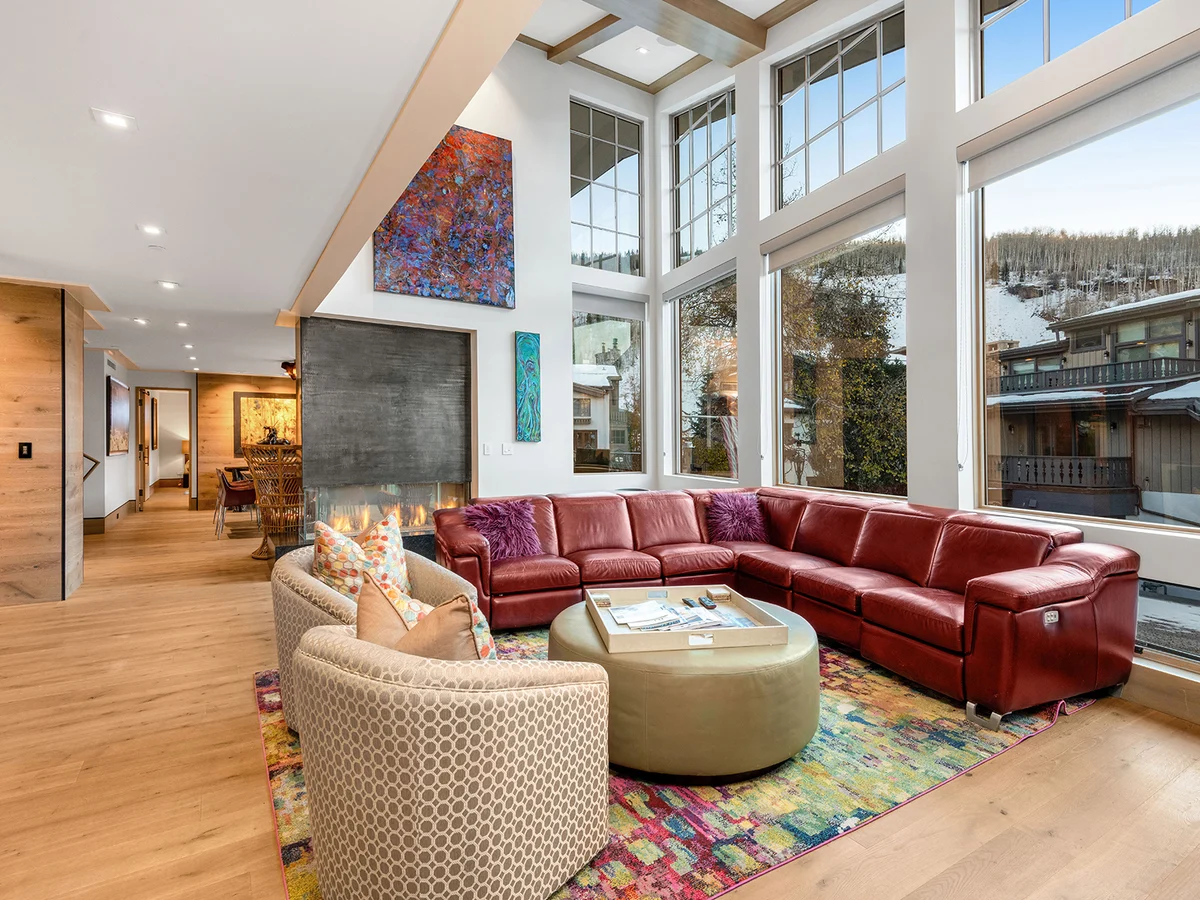 Red Lion Penthouse #87