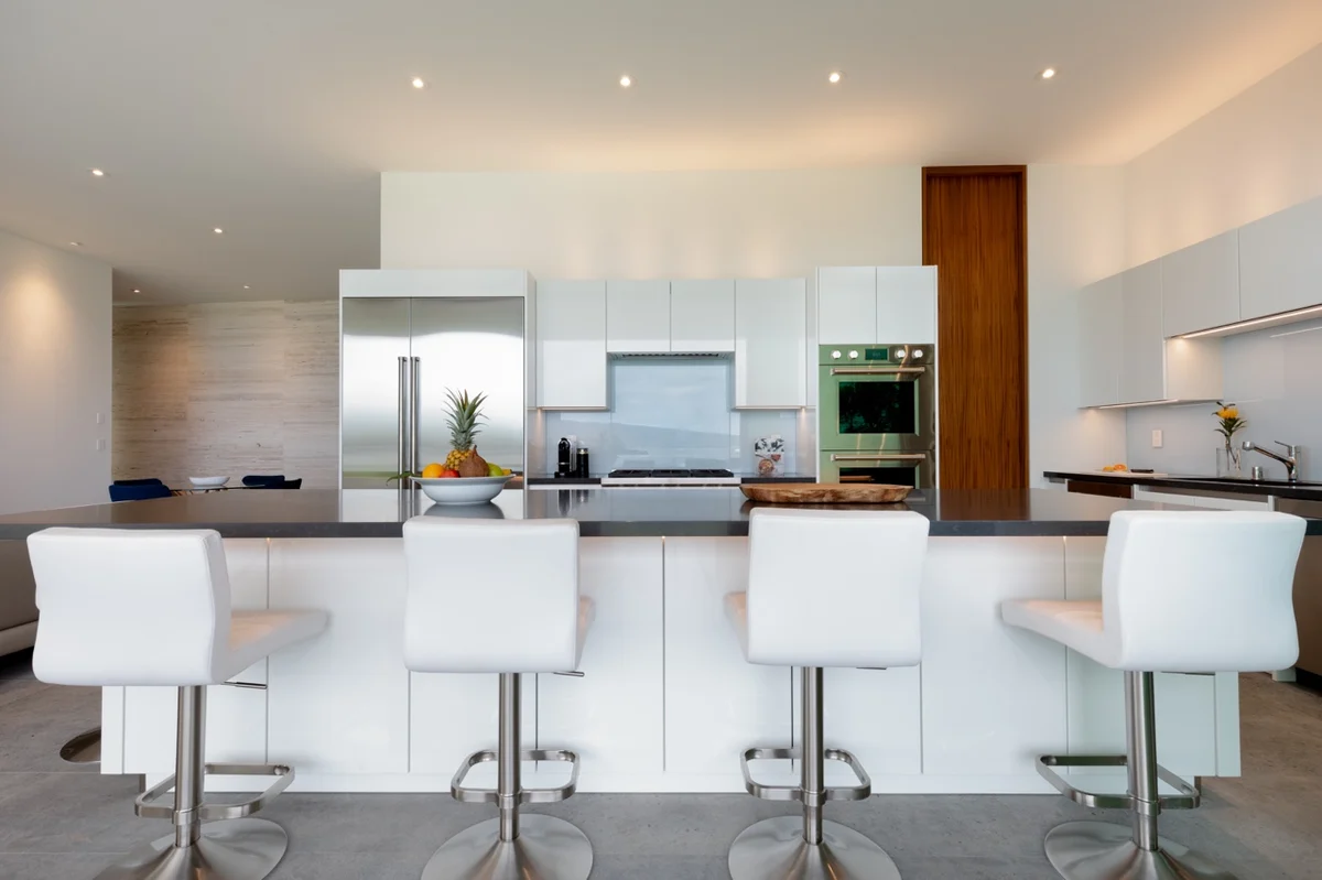 Puako’s Ocean Edge Modern Estate #76