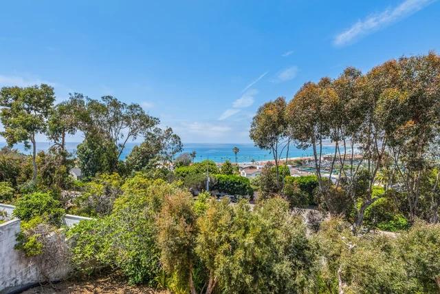 Coastal Lookout #141