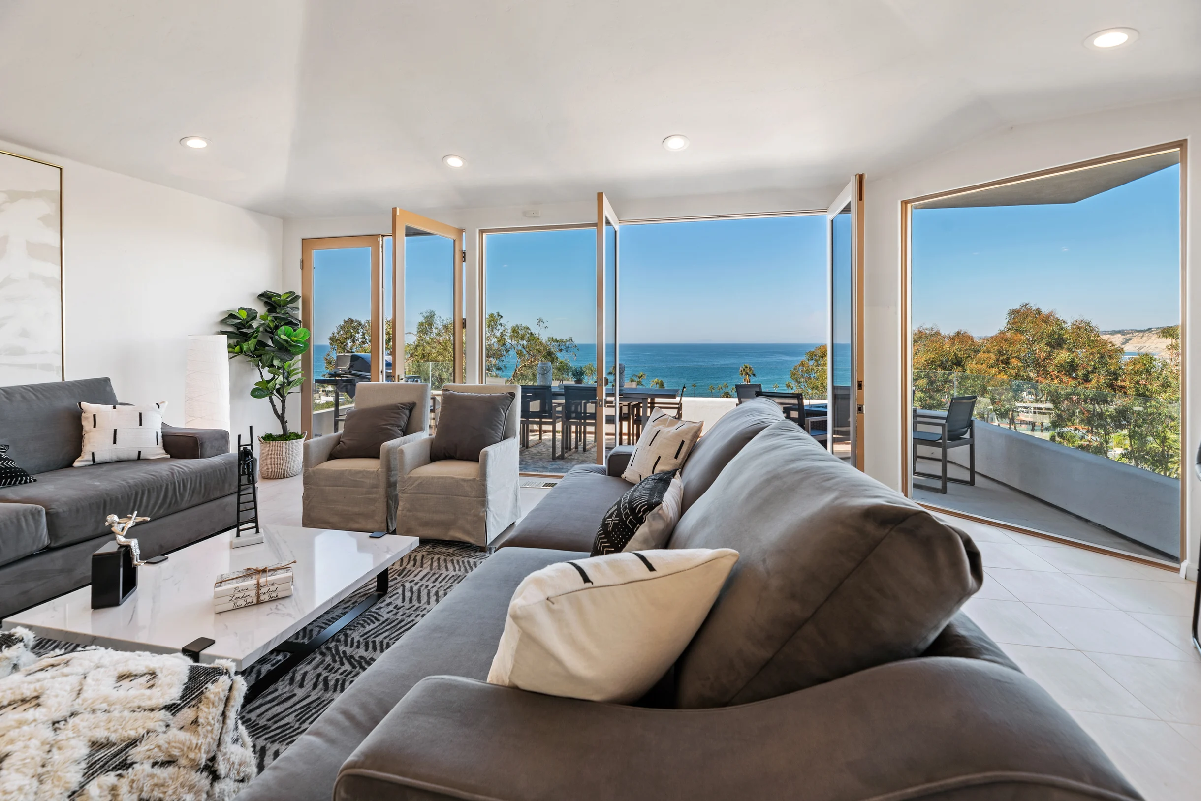 Coastal Lookout #158