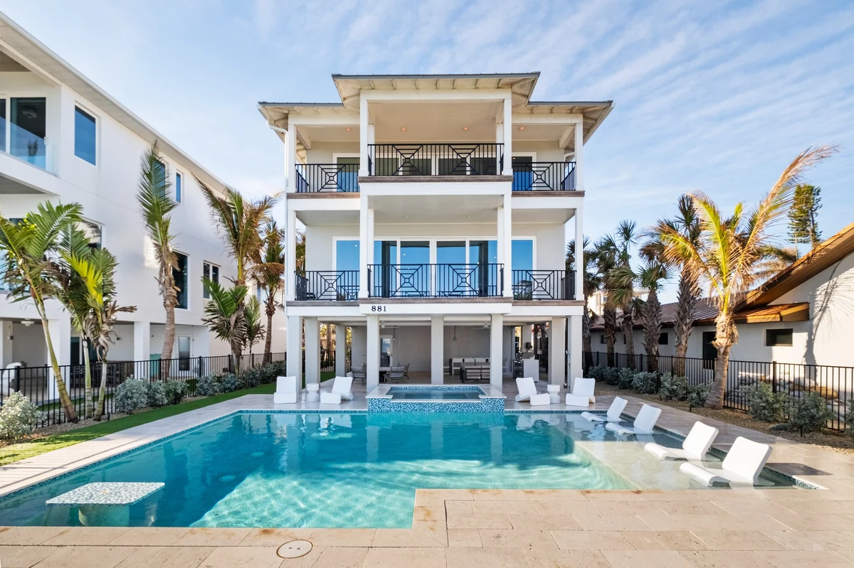 Bay View Beauty #80