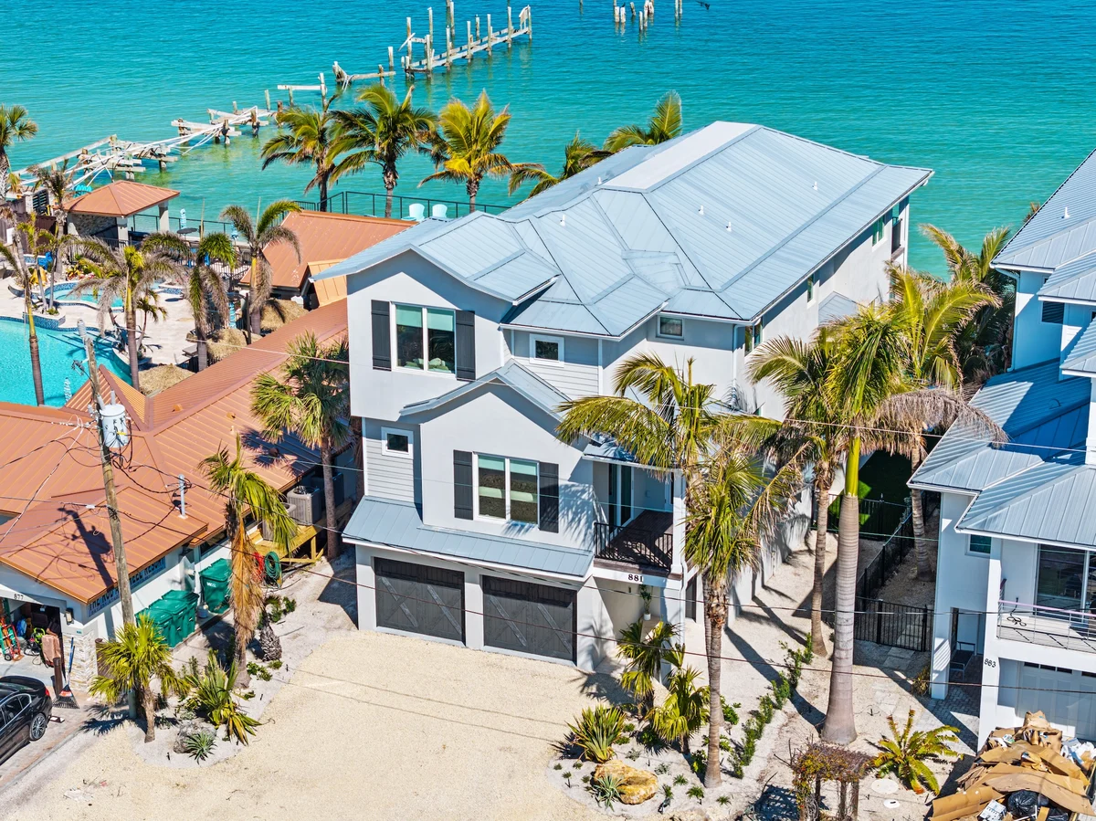 Bay View Beauty #107