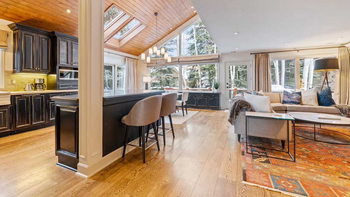 Townhome in Vail property photo 3