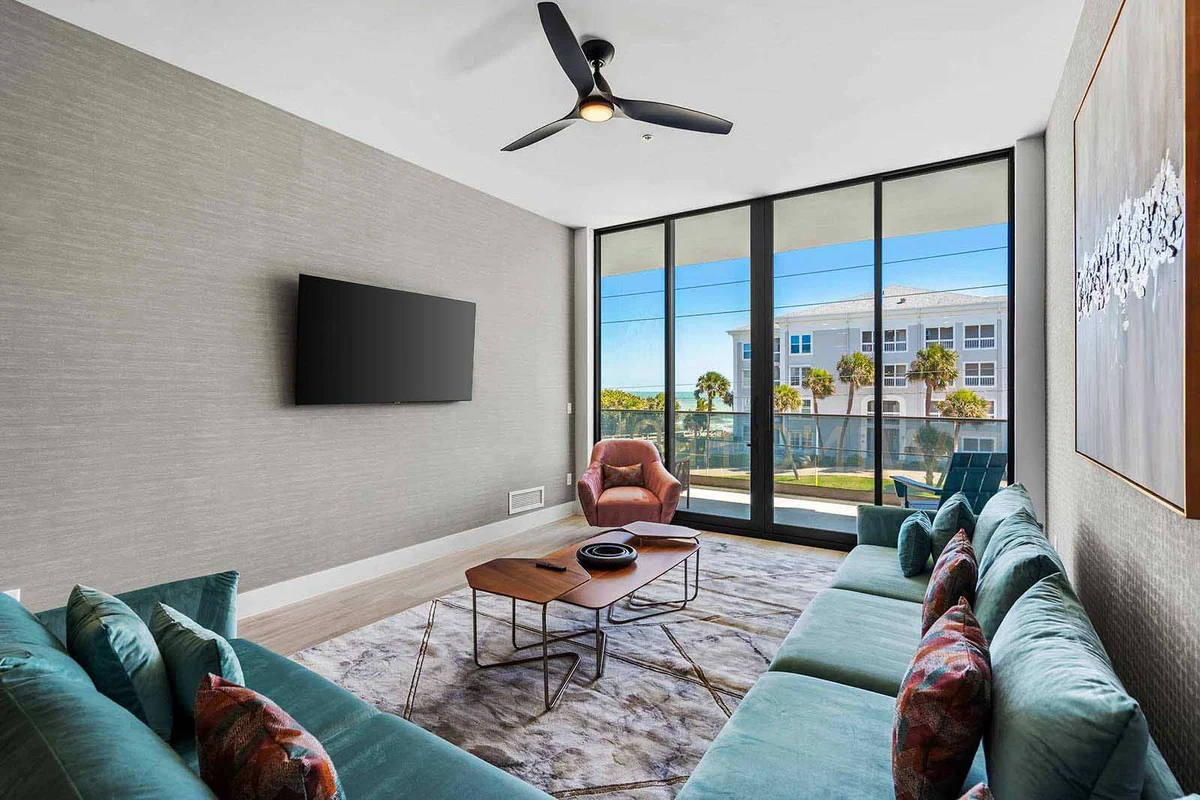 HI3051HL303: 3 bed, seascape #76