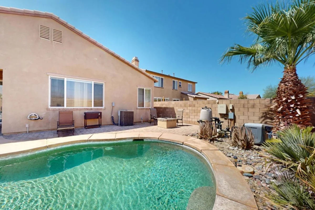 Home in Indio property photo 4