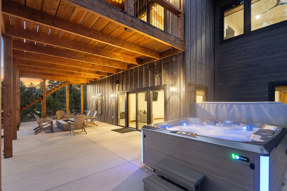 Home in Lead property photo 2