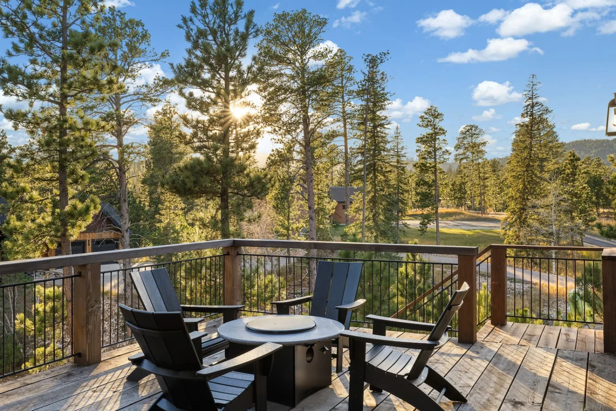 Home in Lead property photo 4