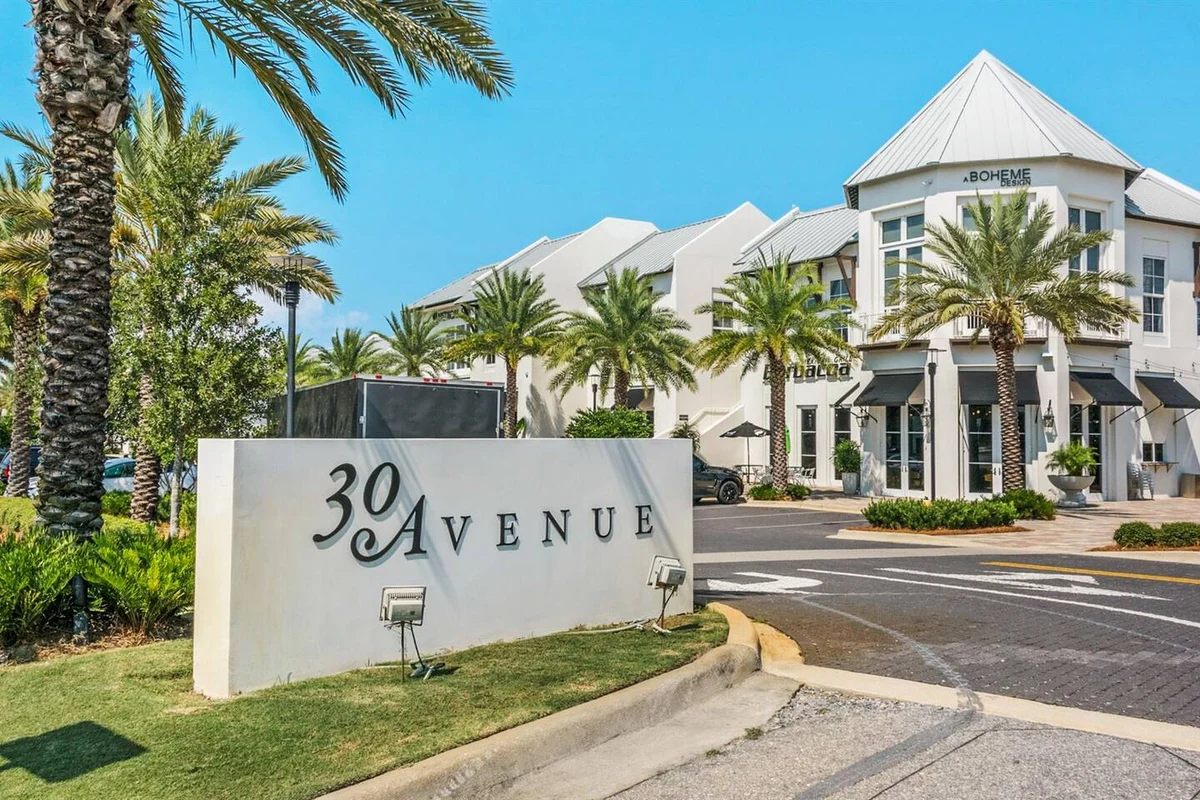Golf Cart! Community Pool! Bikes! Beach Gear! #142
