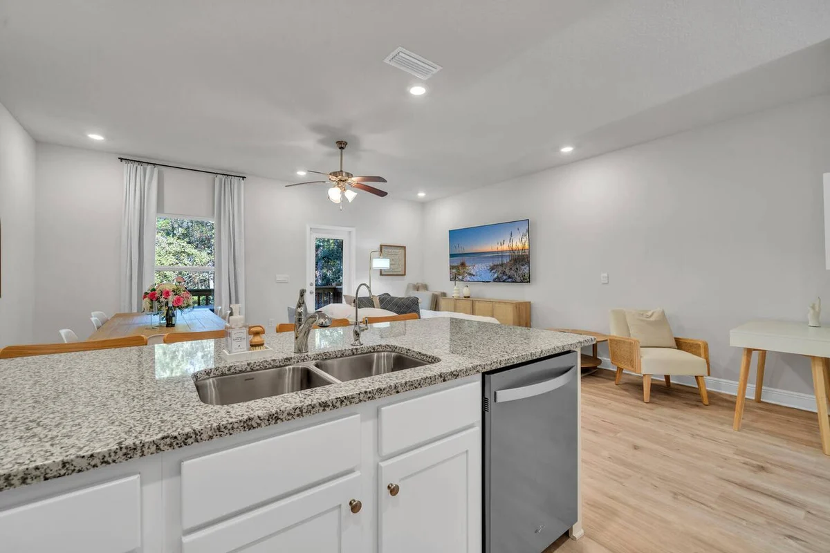 Spring, Topsail Park! Pet Friendly! Beach Gear #118