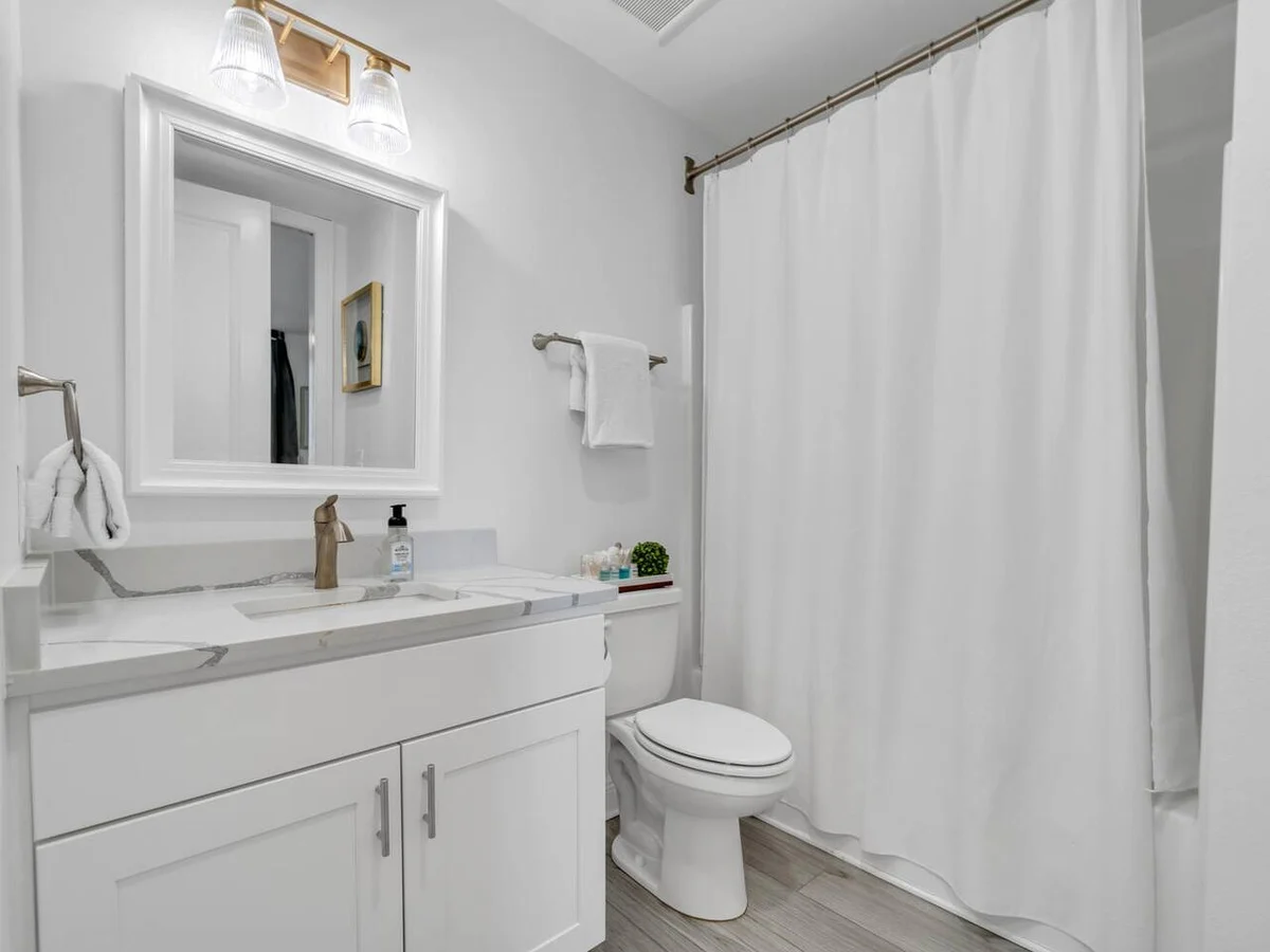 Walk to Deeded Beach! Beach Gear! Hot Tub! Pools! #38