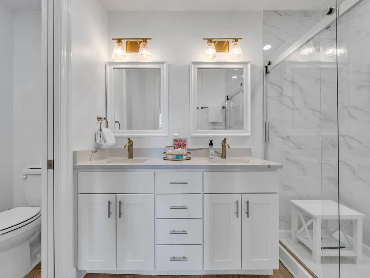 Walk to Deeded Beach! Beach Gear! Hot Tub! Pools! #53