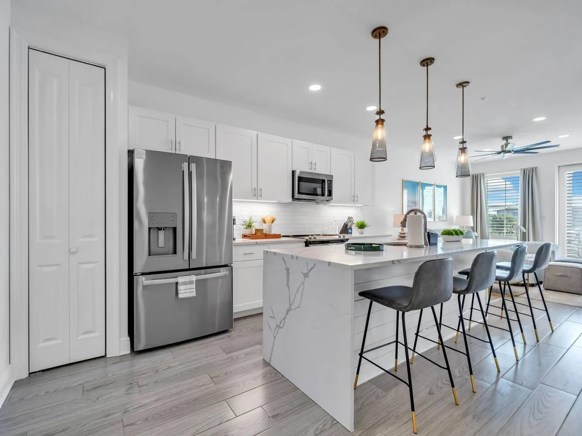 Walk to Deeded Beach! Beach Gear! Hot Tub! Pools! #67
