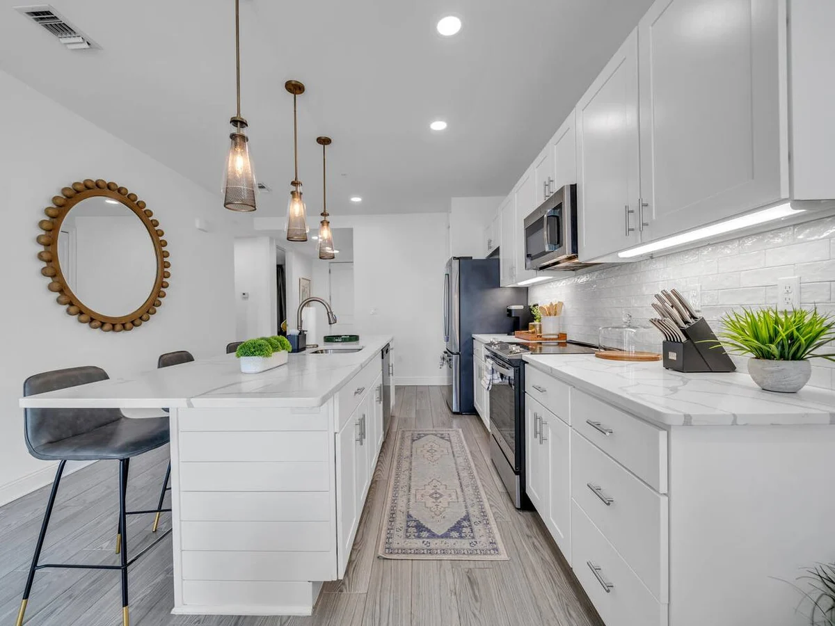 Walk to Deeded Beach! Beach Gear! Hot Tub! Pools! #71