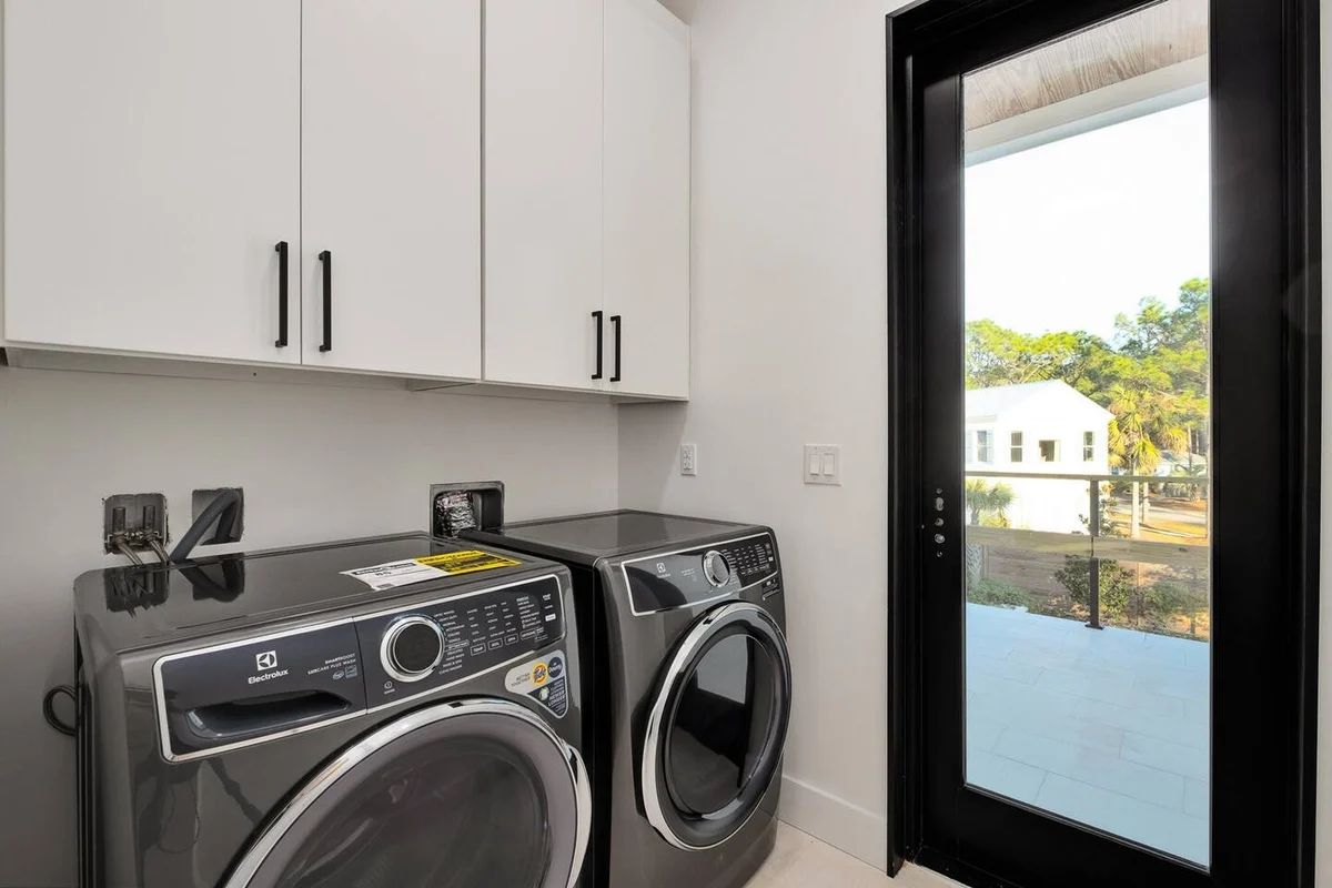 Private Heated Pool, Pet friendly, Bikes, LSV #121