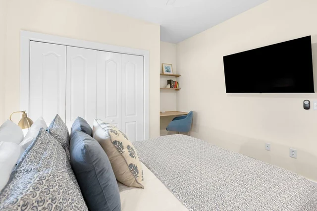 BEDROOM image 1