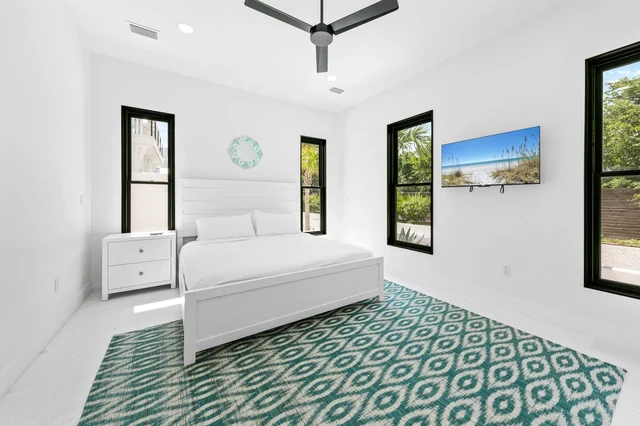 BEDROOM image 1