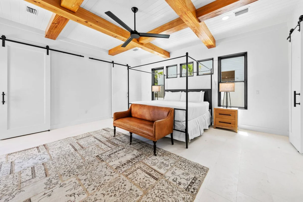 Private Heated Pool, Pet friendly, Bikes, LSV #24
