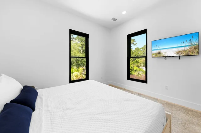 BEDROOM image 1