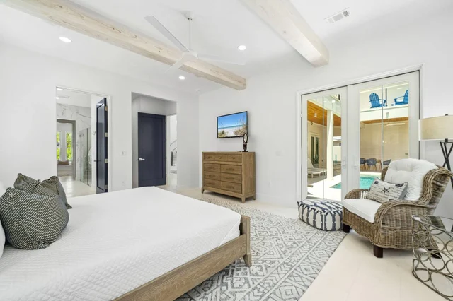 BEDROOM image 1