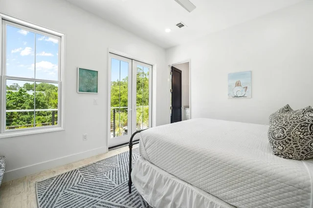 BEDROOM image 1