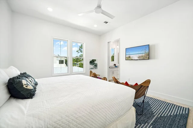 BEDROOM image 1