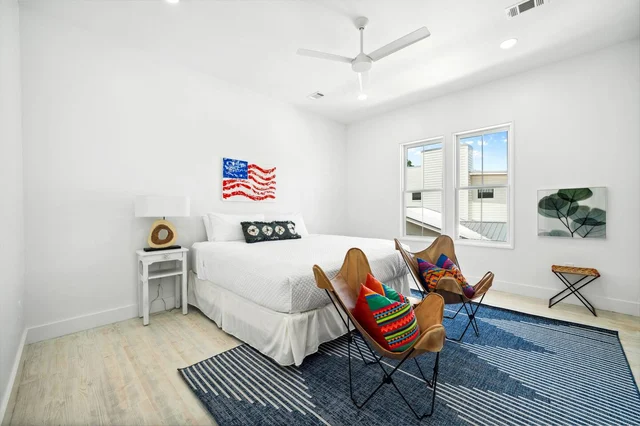 BEDROOM image 1