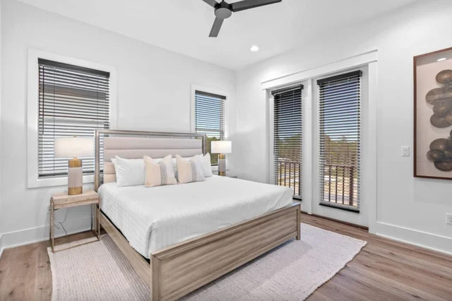 BEDROOM image 1