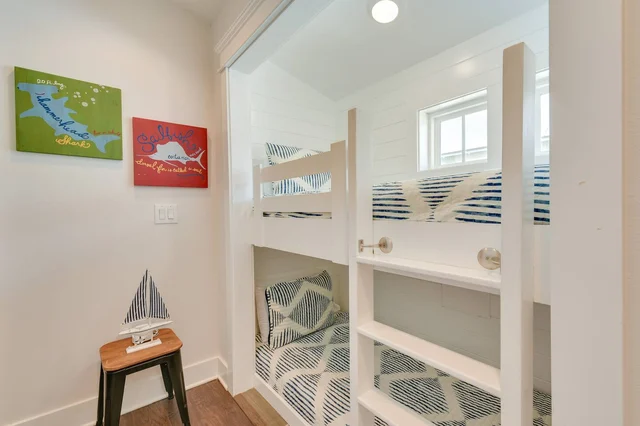 BEDROOM image 1