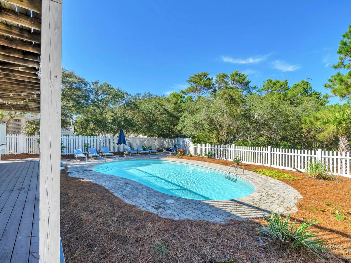 Walk 2 Private Beach, Private Pool, Bikes, Grayton #92