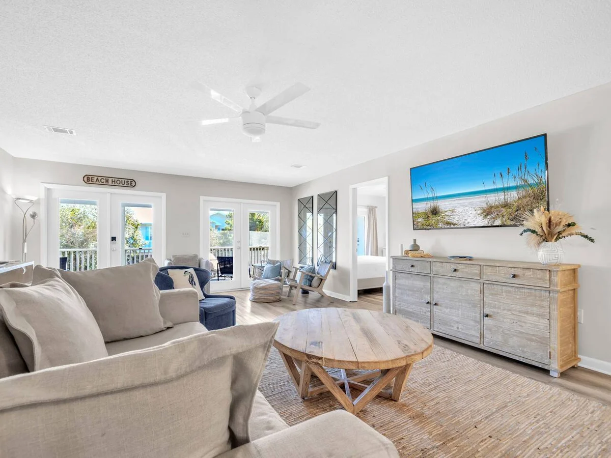 Walk 2 Private Beach, Private Pool, Bikes, Grayton #32