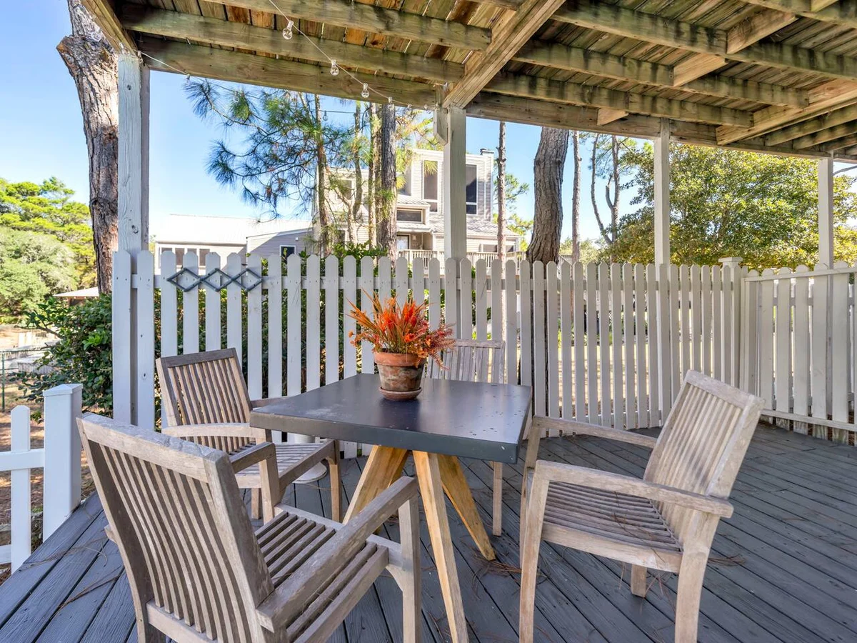 Walk 2 Private Beach, Private Pool, Bikes, Grayton #143