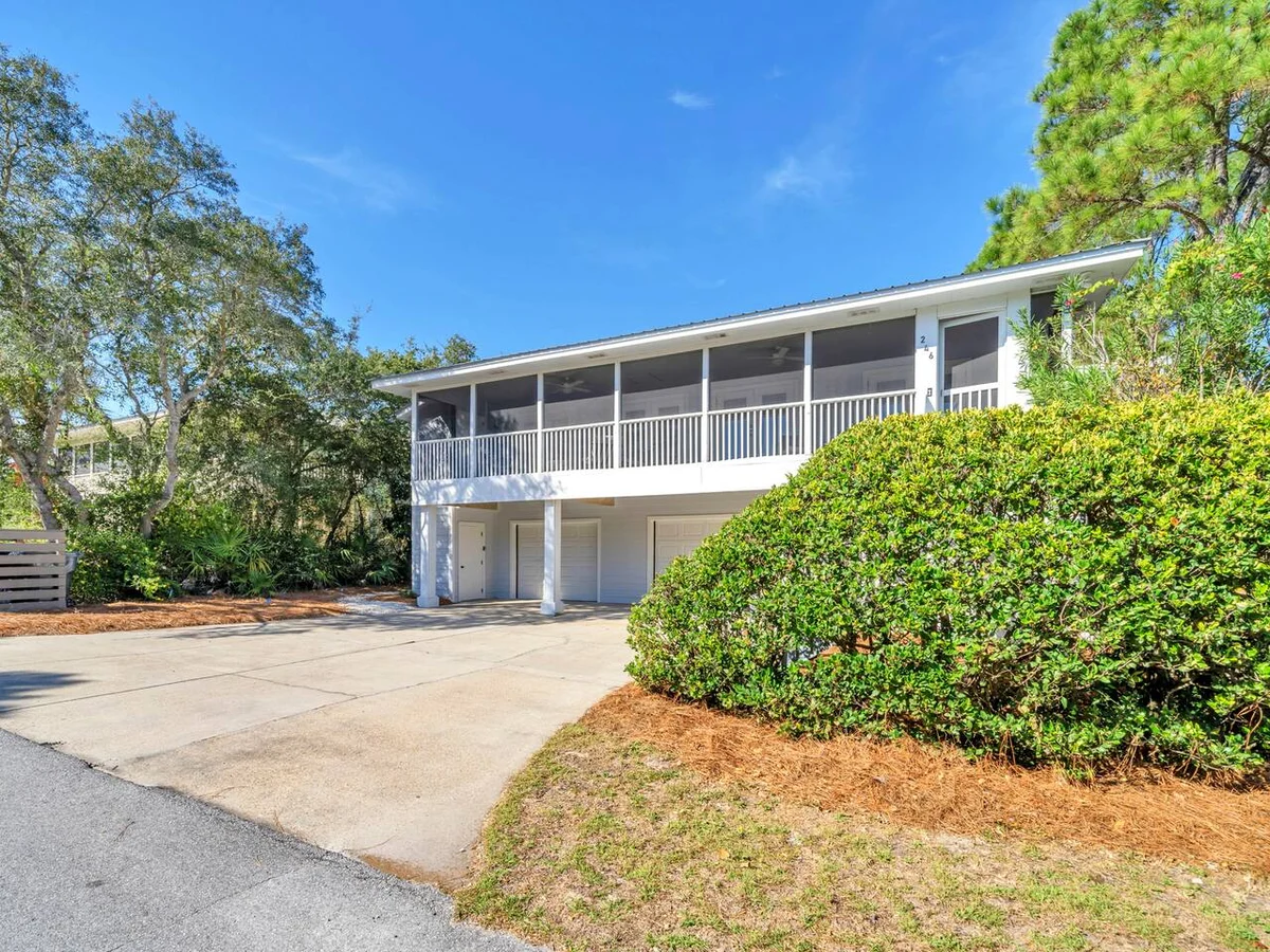 Walk 2 Private Beach, Private Pool, Bikes, Grayton #148