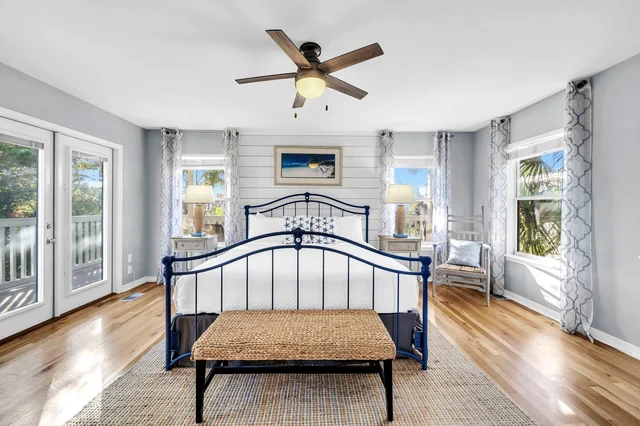 BEDROOM image 1